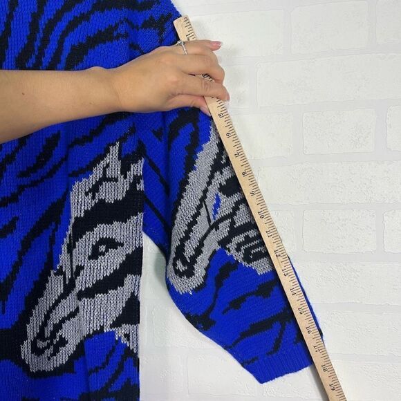 Arielle Vintage Women’s sweater Size S/MBlue Knit Animal Print - Picture 9 of 14